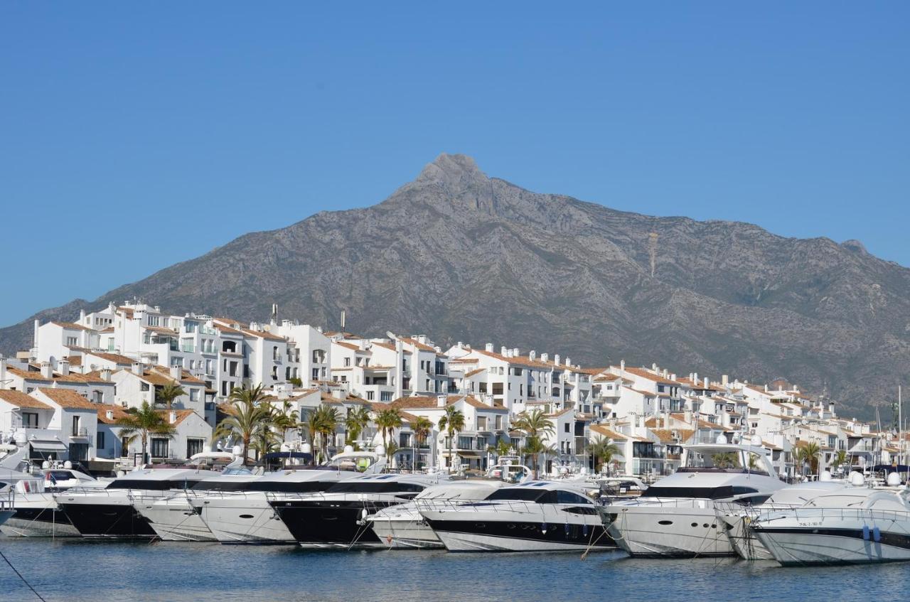 Romana Playa Vistas Al Mar Marbella